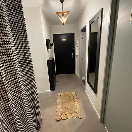 Au Petit Theatre, Cosy En Hyper Centre * بولون-سور-مير