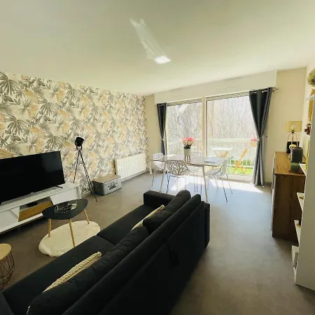 Au Petit Theatre, Cosy En Hyper Centre * بولون-سور-مير